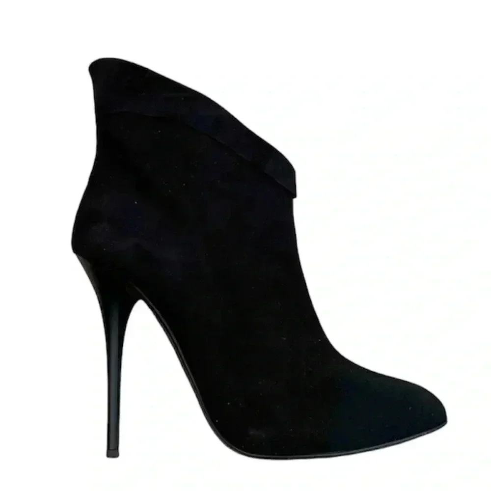 VINTAGE GIUSEPPE ZANOTTI Black Suede Ankle Boots
SIZE 38 - Picture 3 of 3